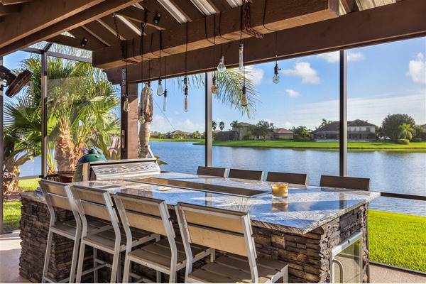 Viera Summer Kitchen