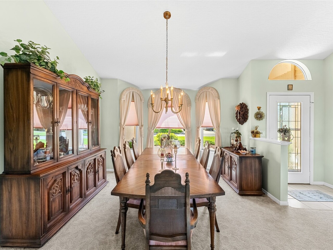 1072 Spanish Wells Drive