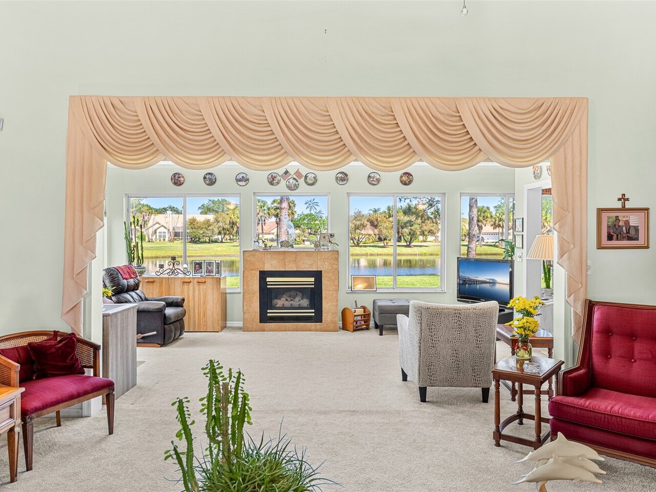 1072 Spanish Wells Drive