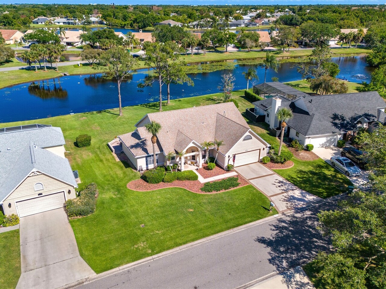 1072 Spanish Wells Drive