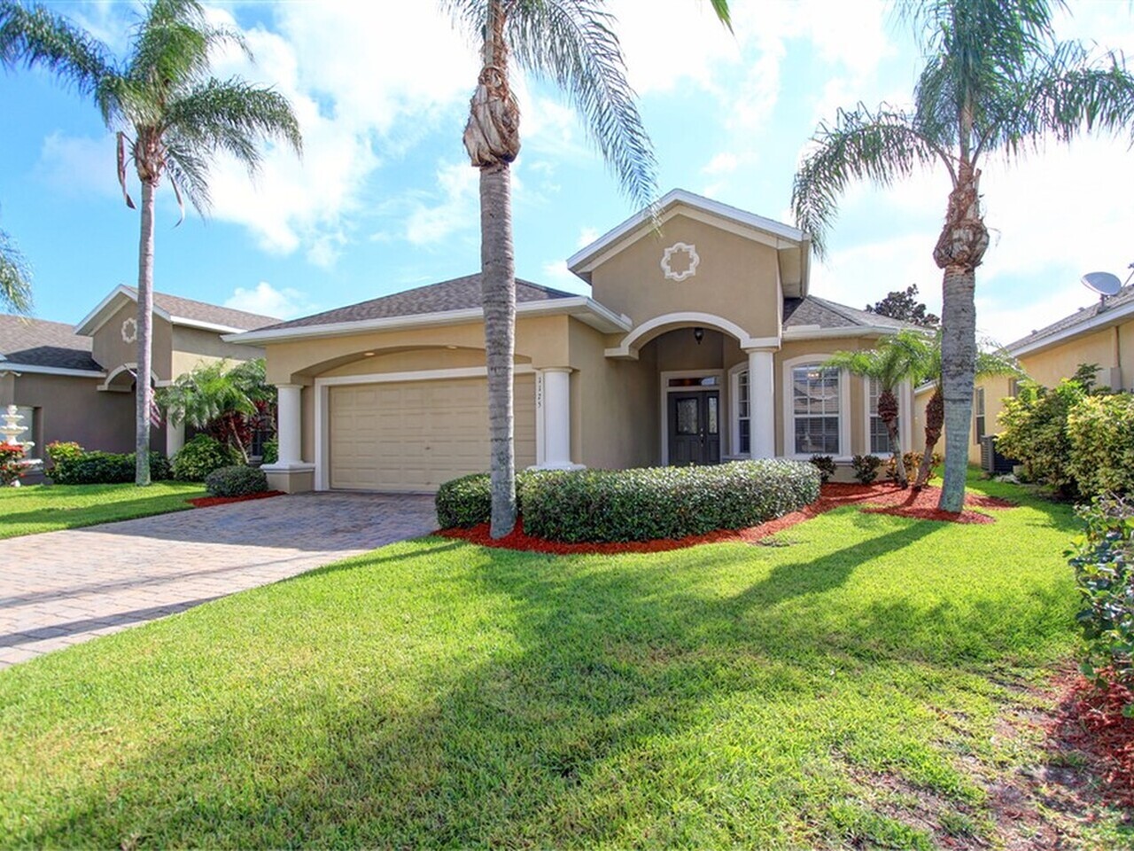 1175 Clubhouse Drive