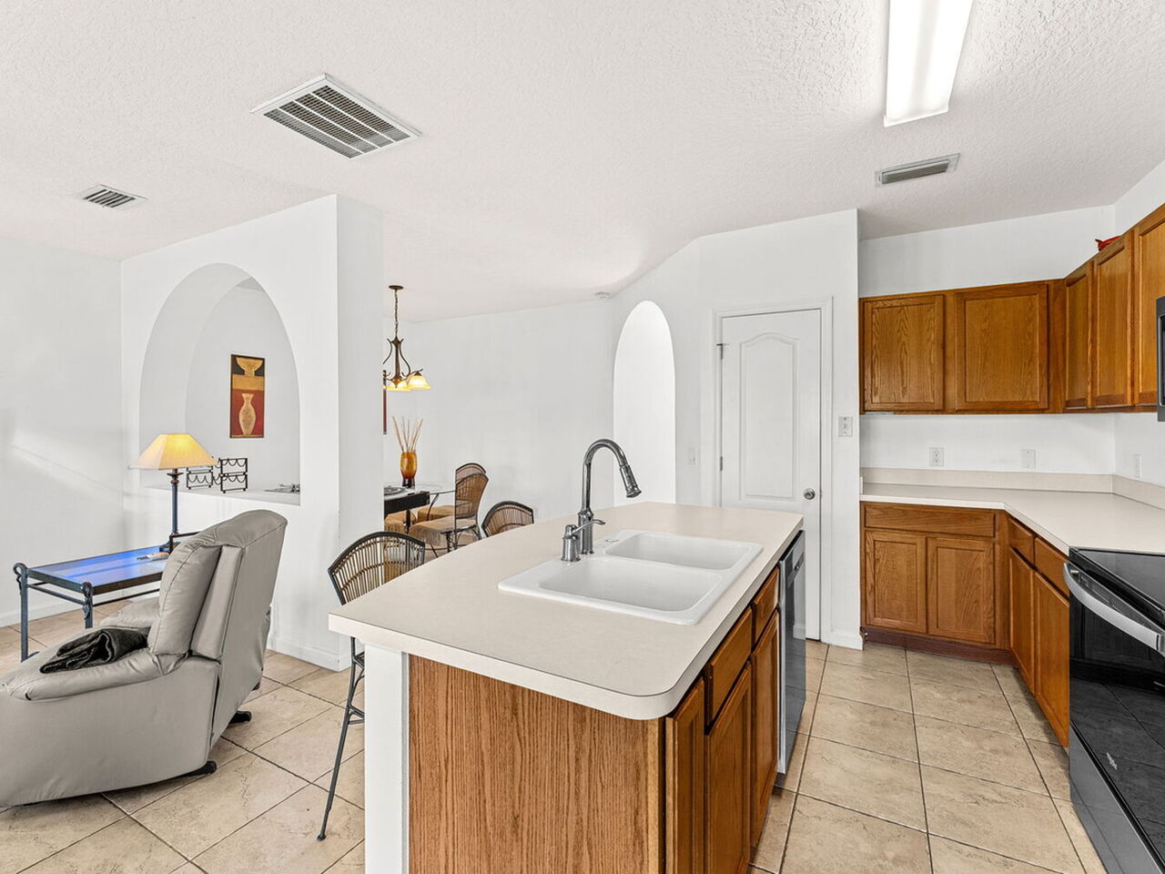 1284 Marquise Court