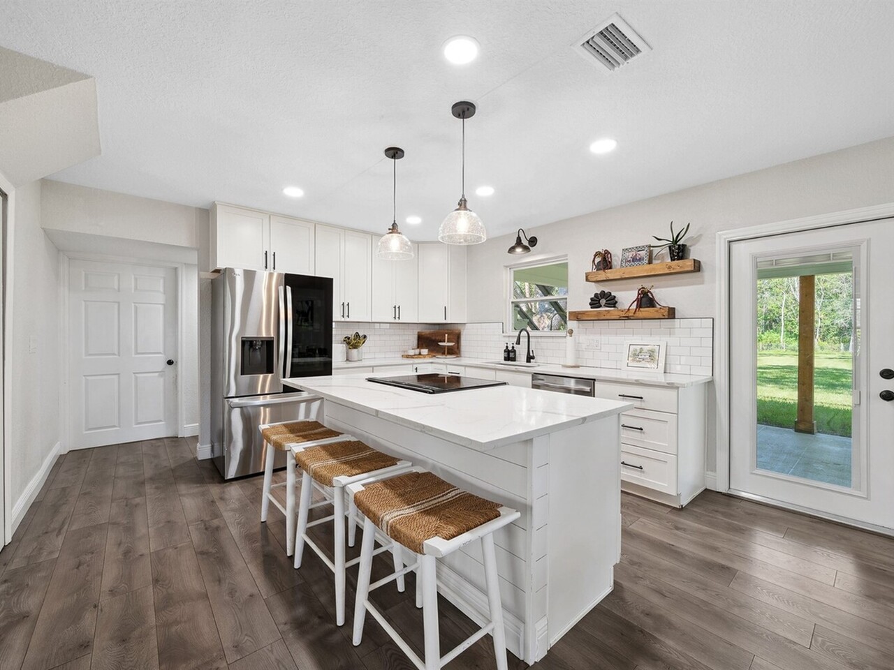 1325 Friday Road