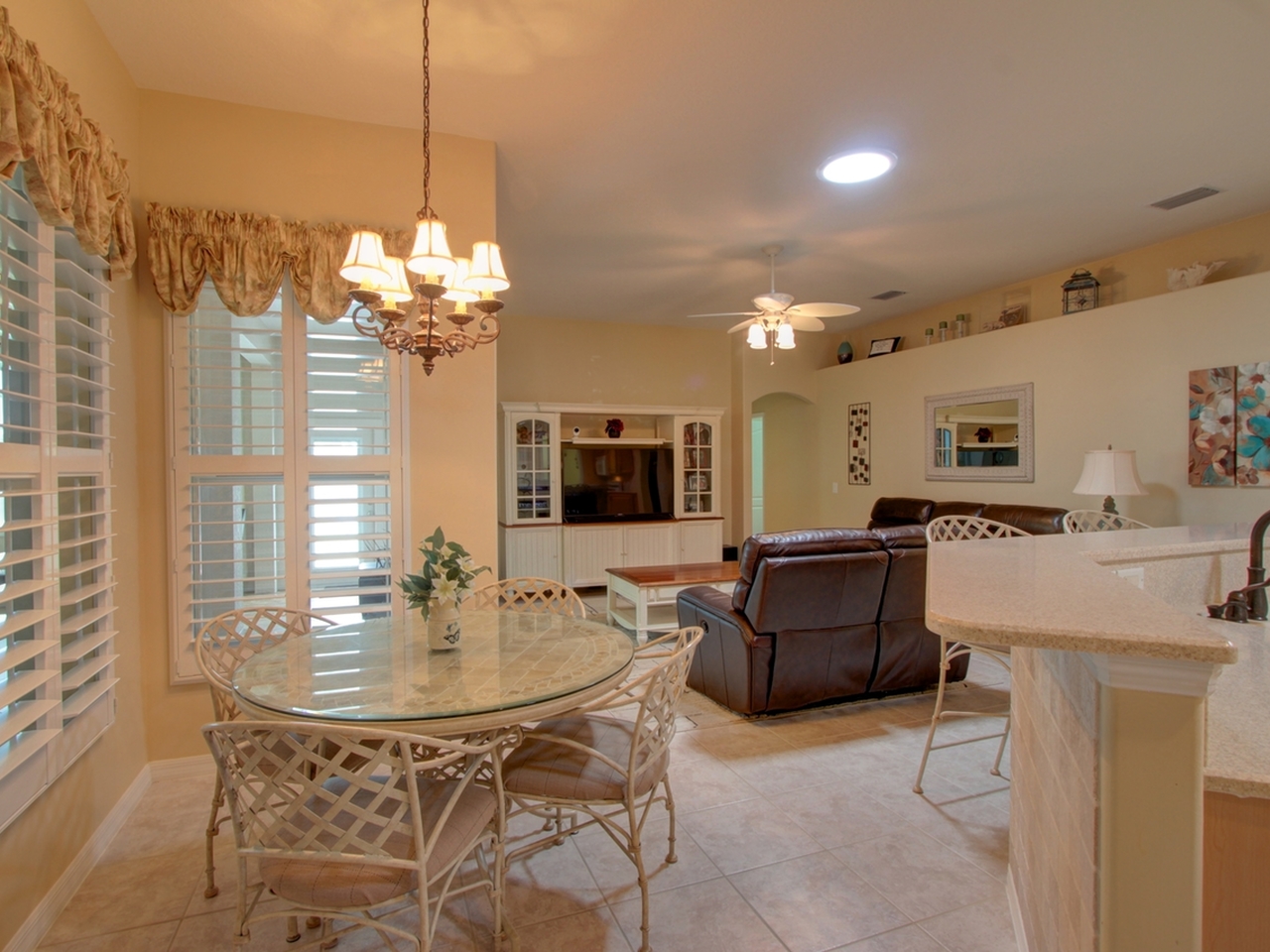 1446 Grand Isle Blvd