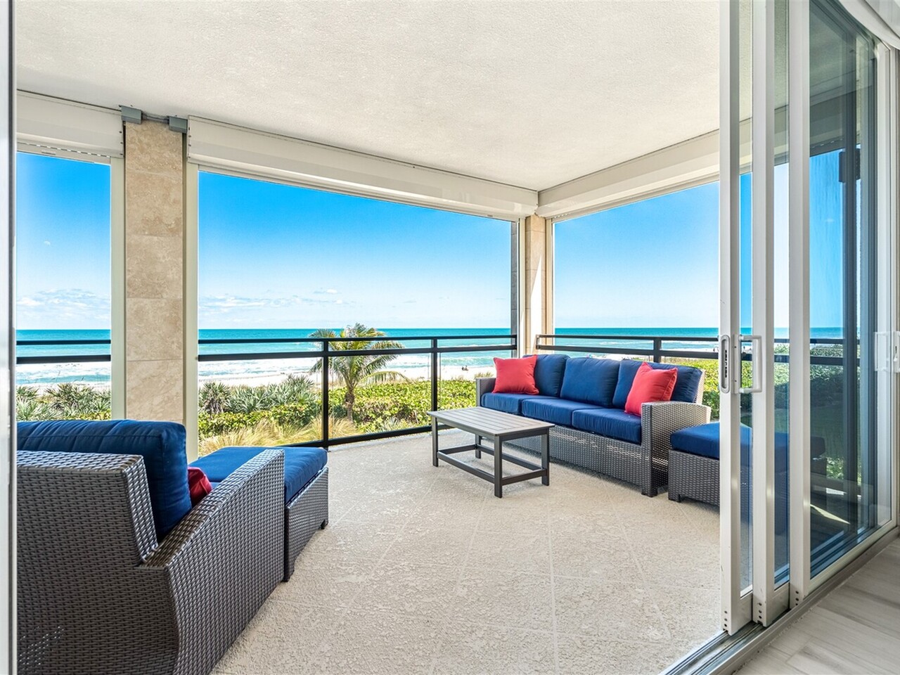 1625 N Highway A1A 202