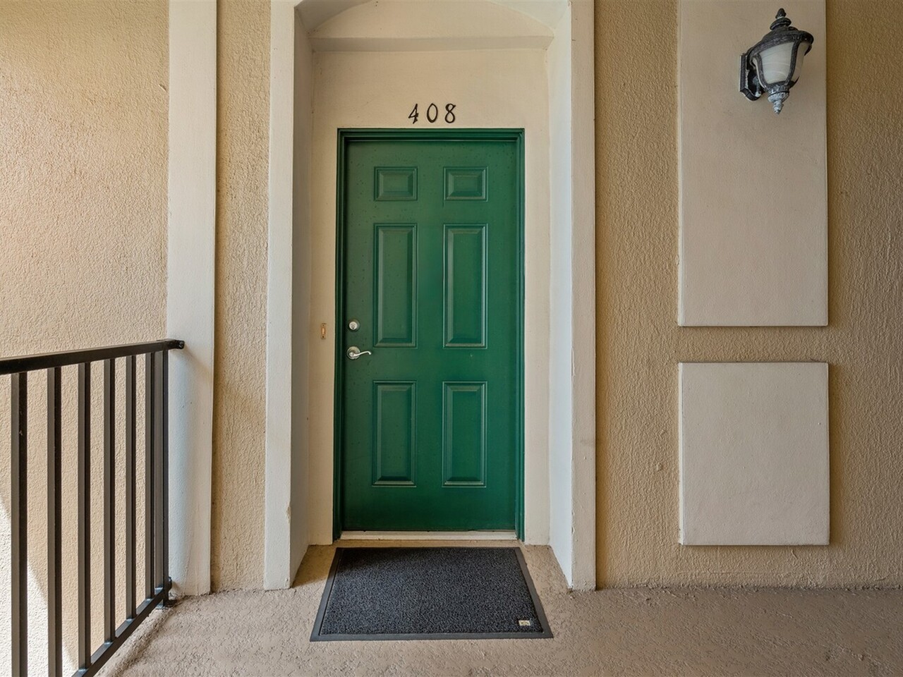 1626 Peregrine Circle #408