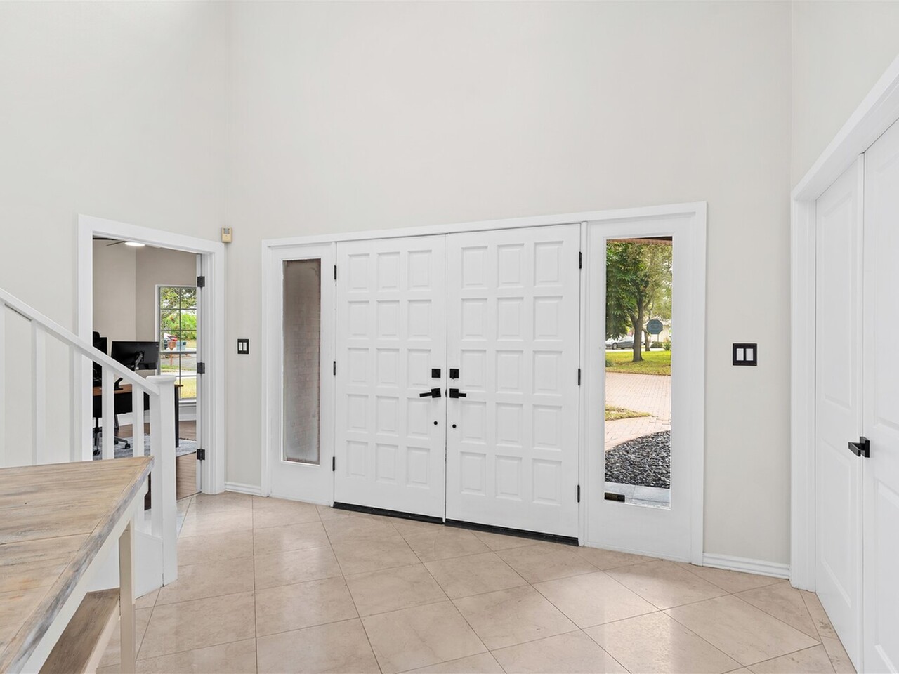193 Peregrine Drive