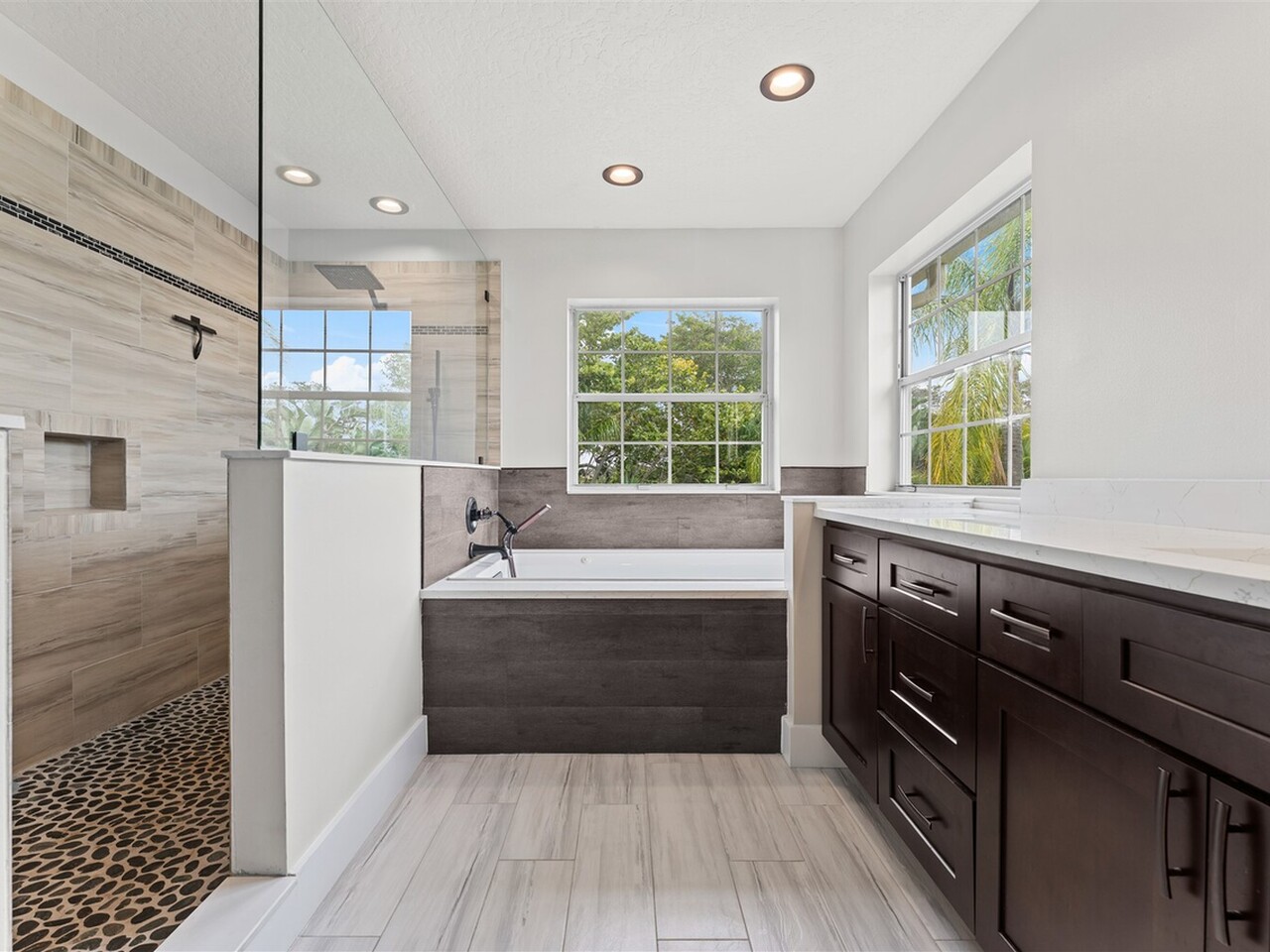 193 Peregrine Drive