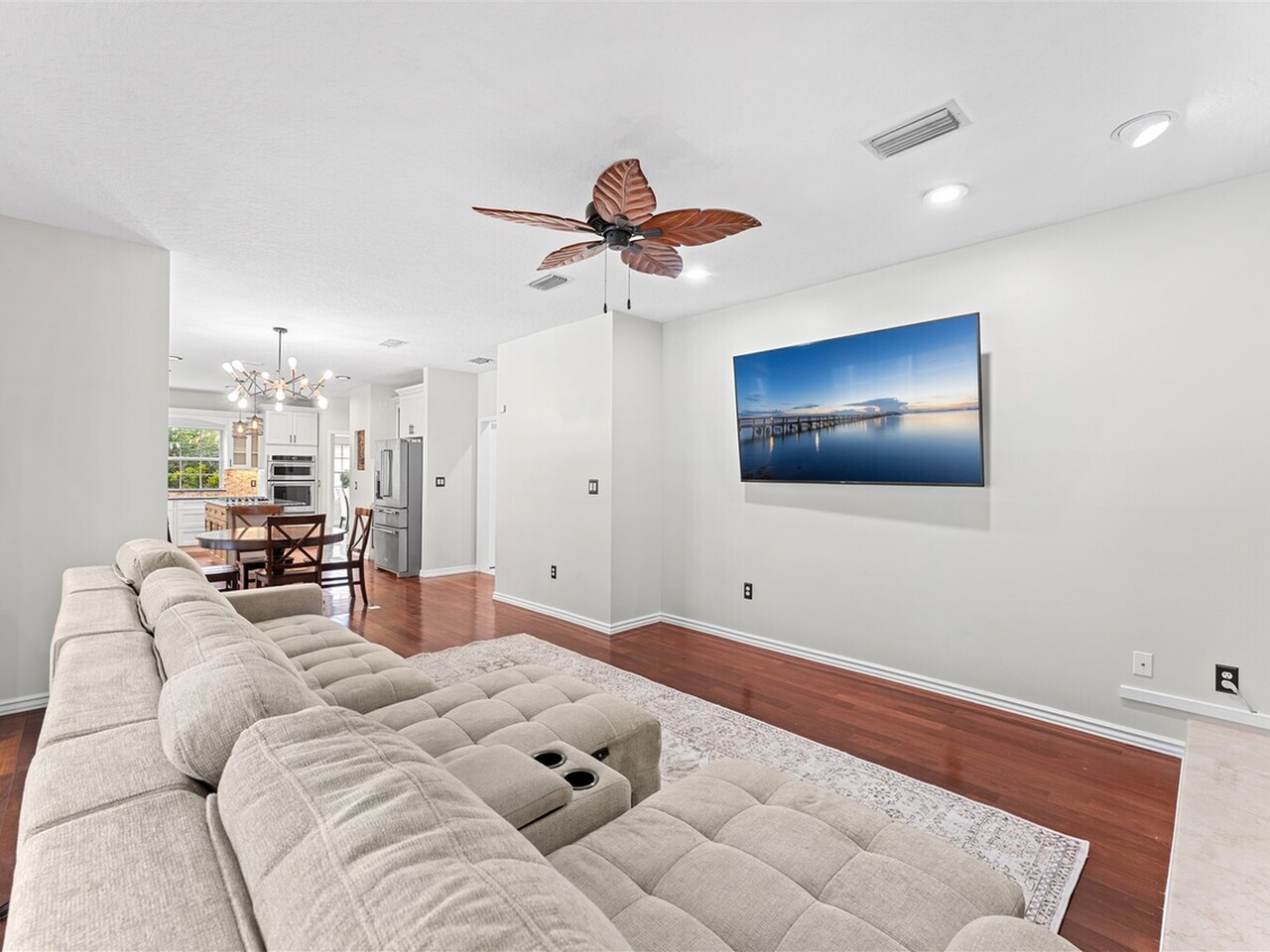 193 Peregrine Drive