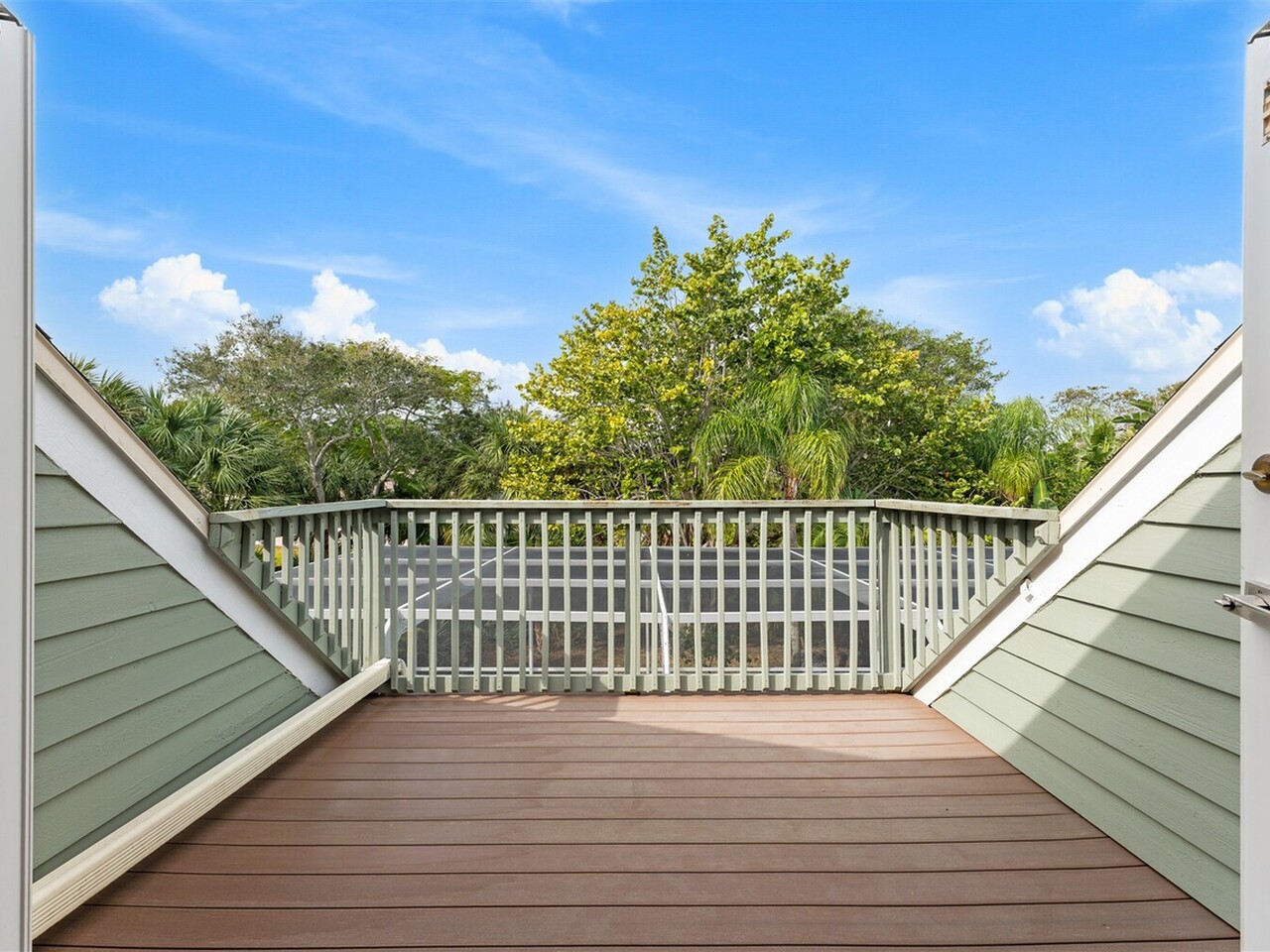 193 Peregrine Drive