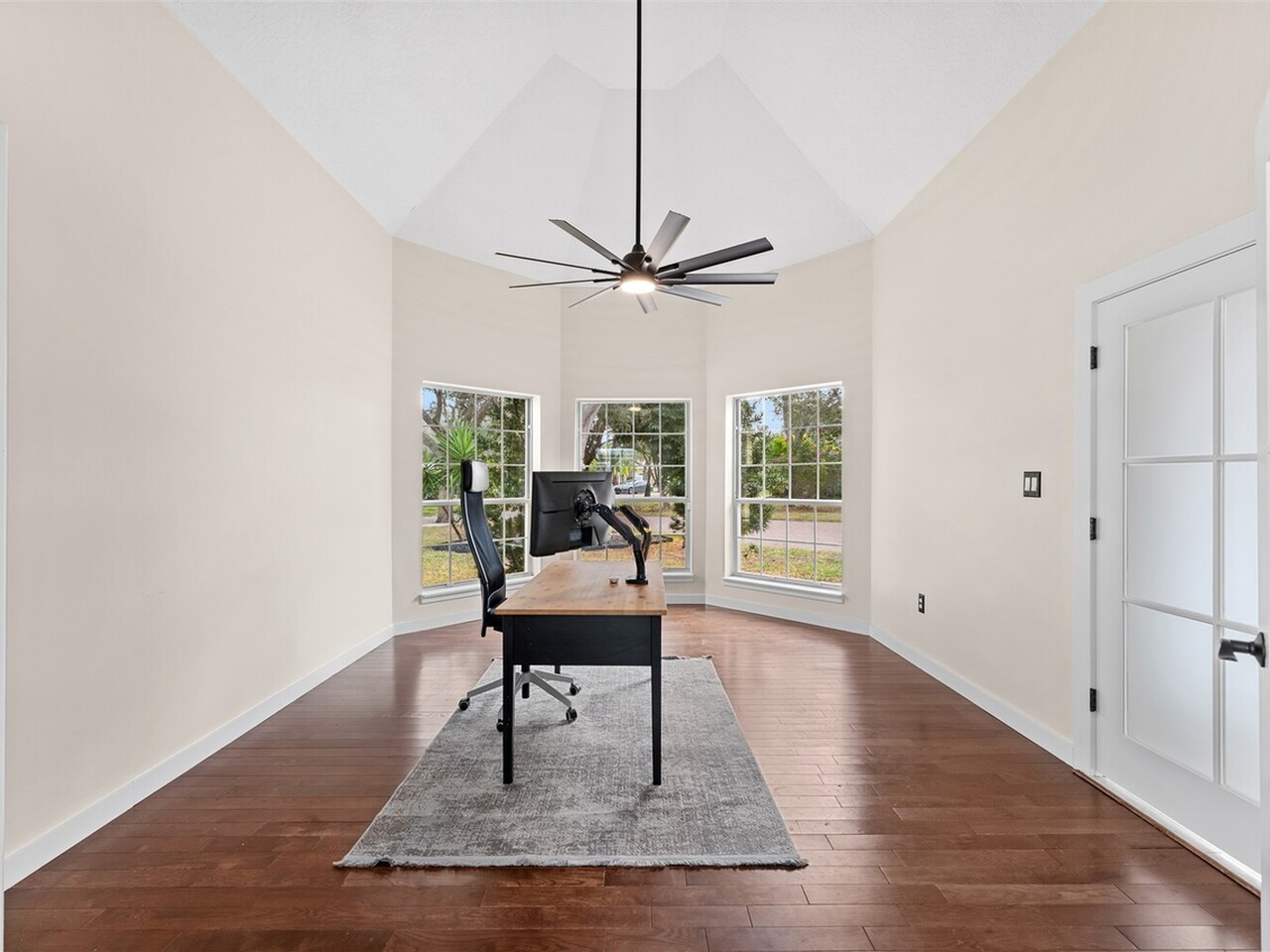 193 Peregrine Drive