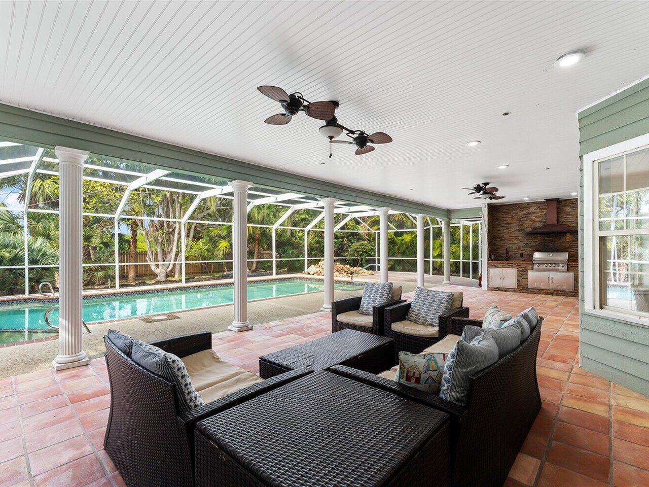 193 Peregrine Drive