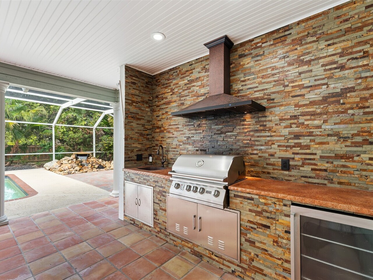 193 Peregrine Drive