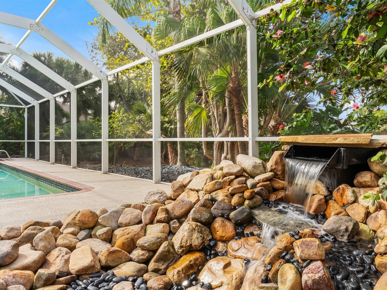 193 Peregrine Drive