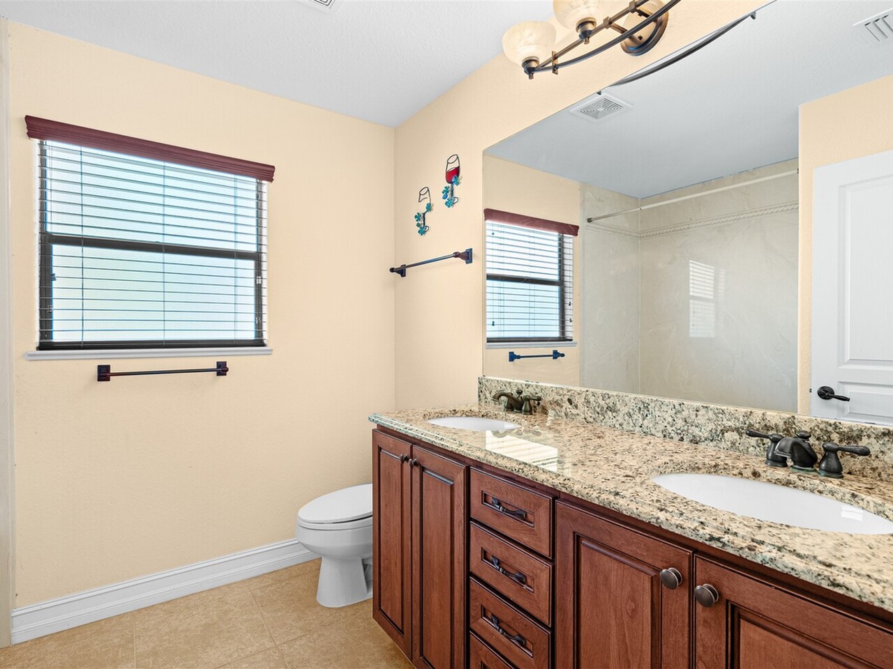2037 Rockledge Dr.