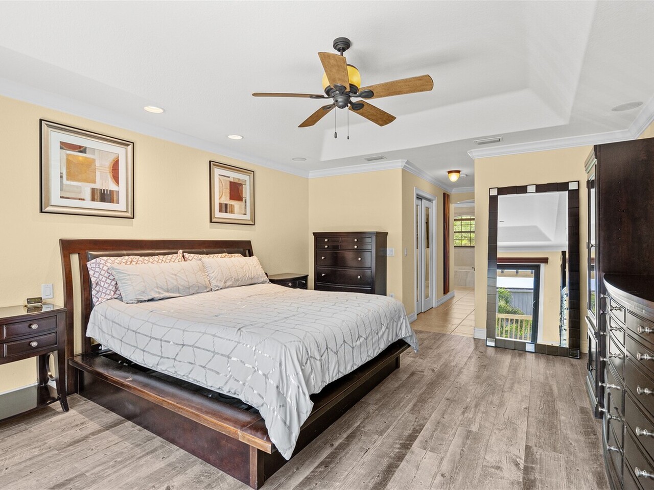 2037 Rockledge Dr.