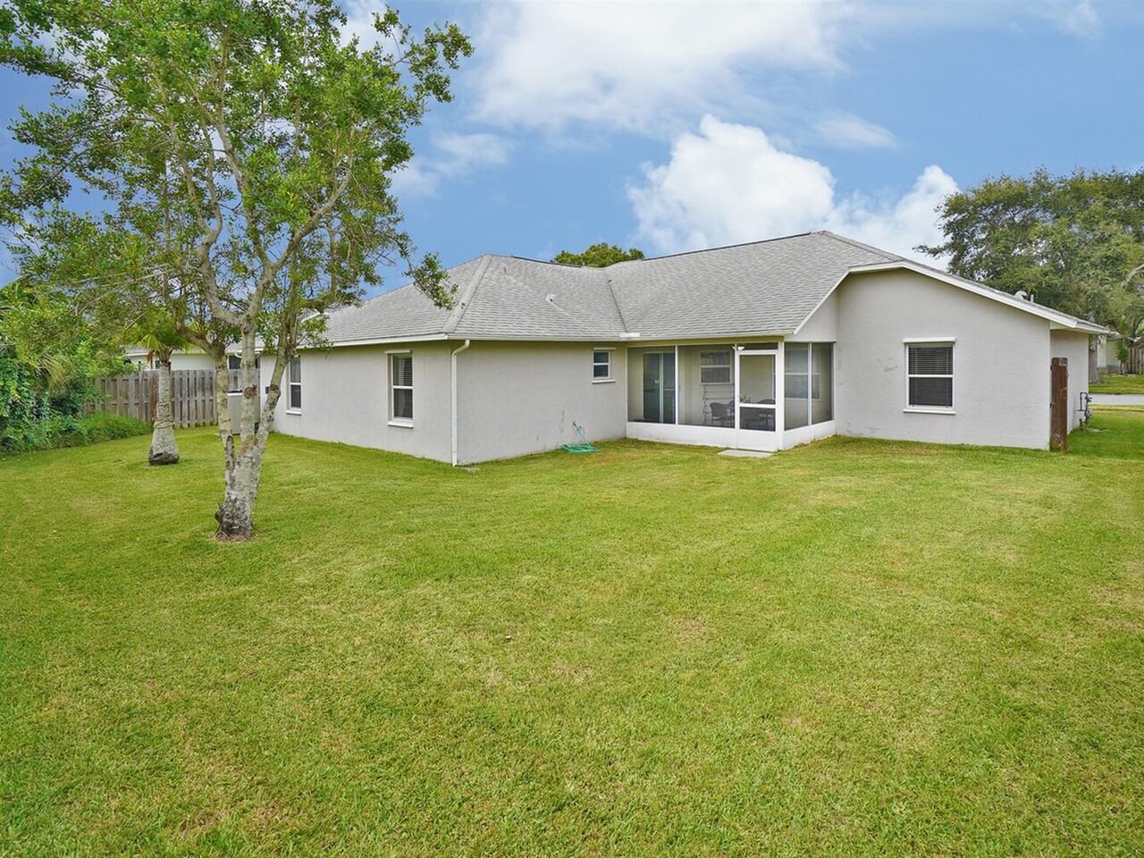 2076 Trevino Circle