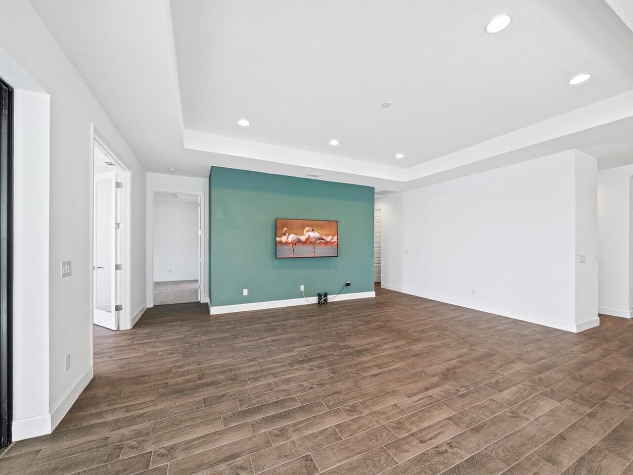 2226 Kamin Drive