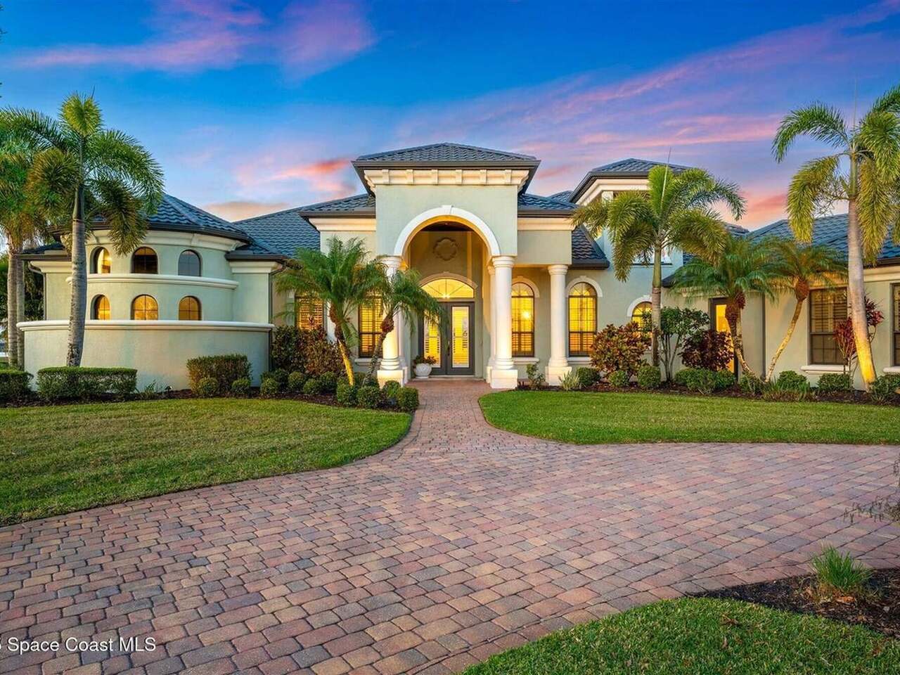 2803 Bellwind Circle