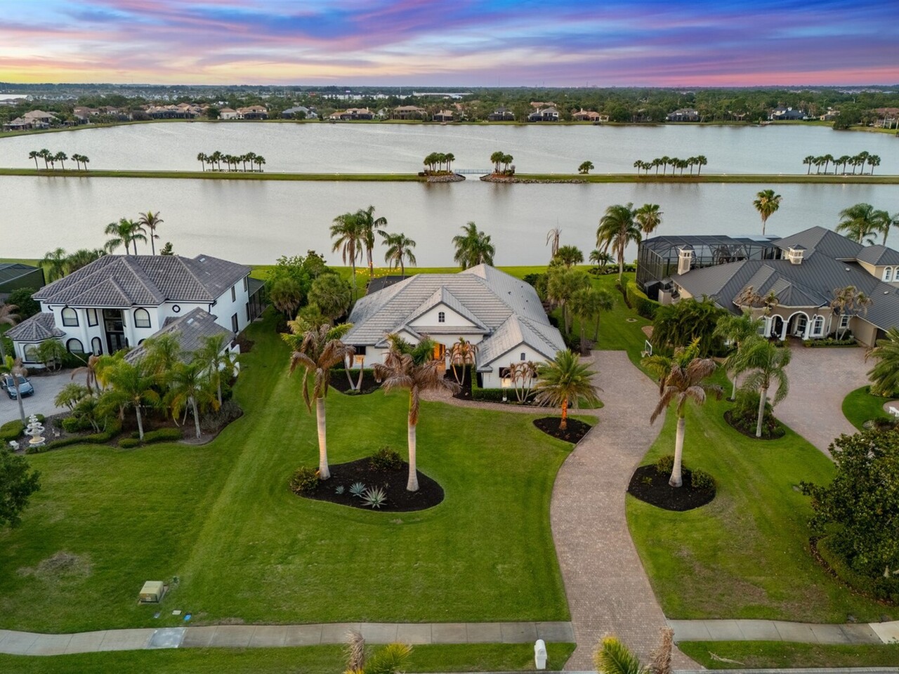 2843 Bellwind Circle
