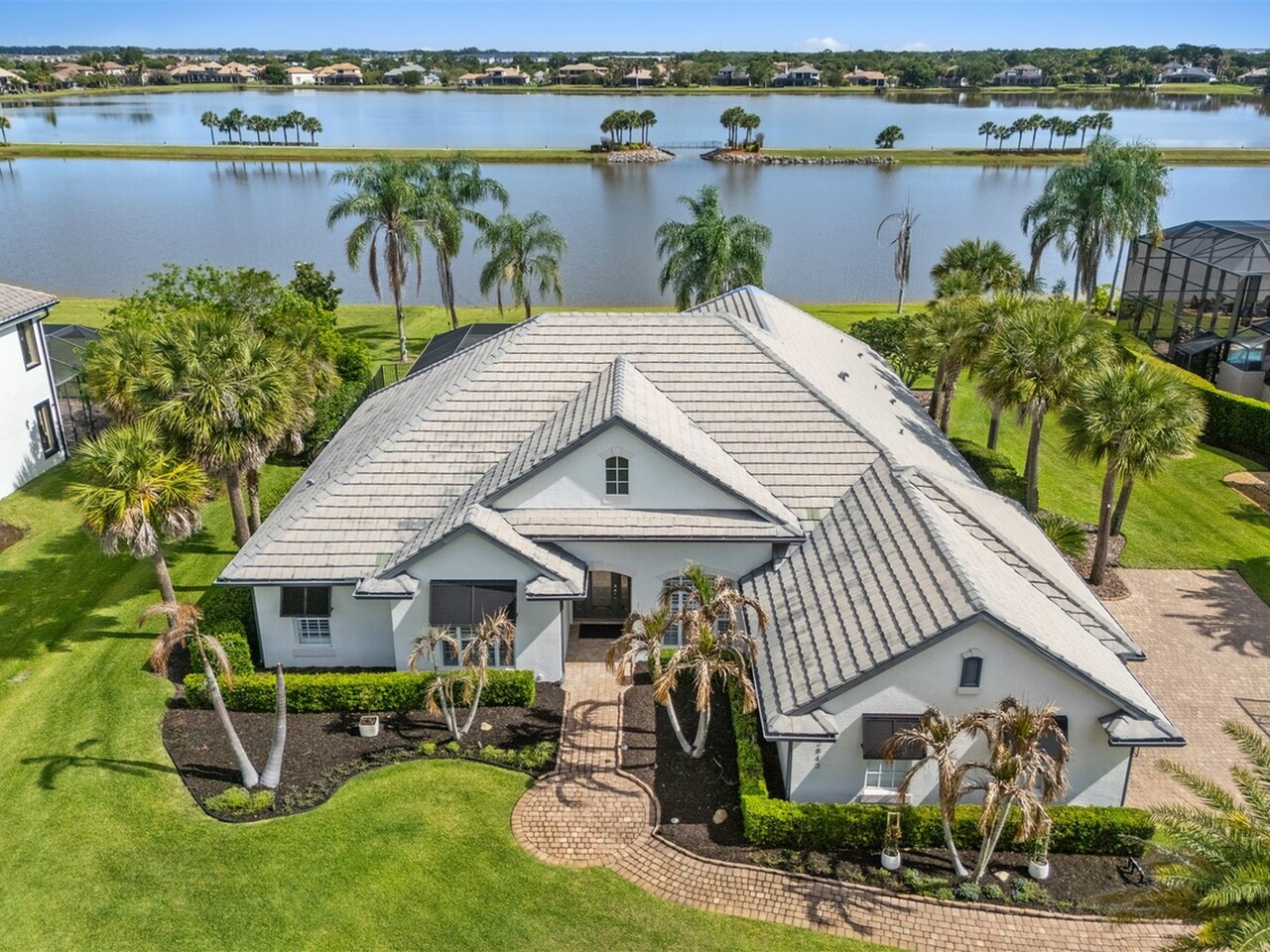 2843 Bellwind Circle