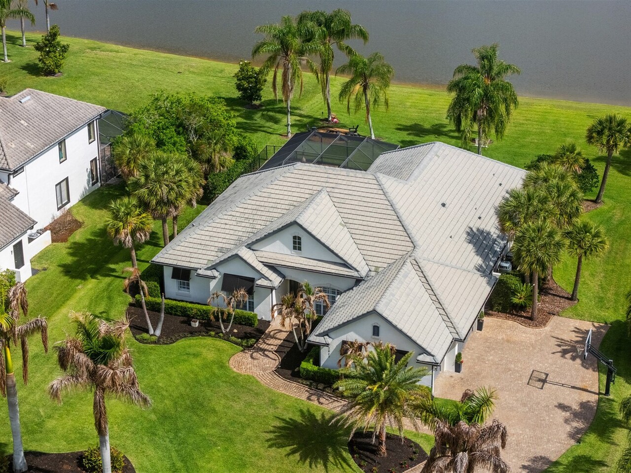 2843 Bellwind Circle