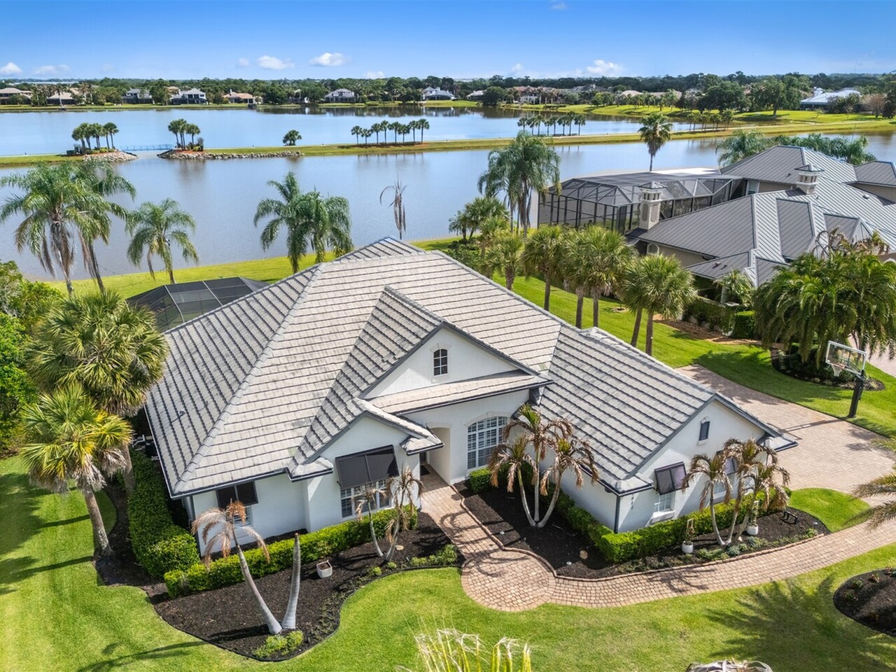2843 Bellwind Circle