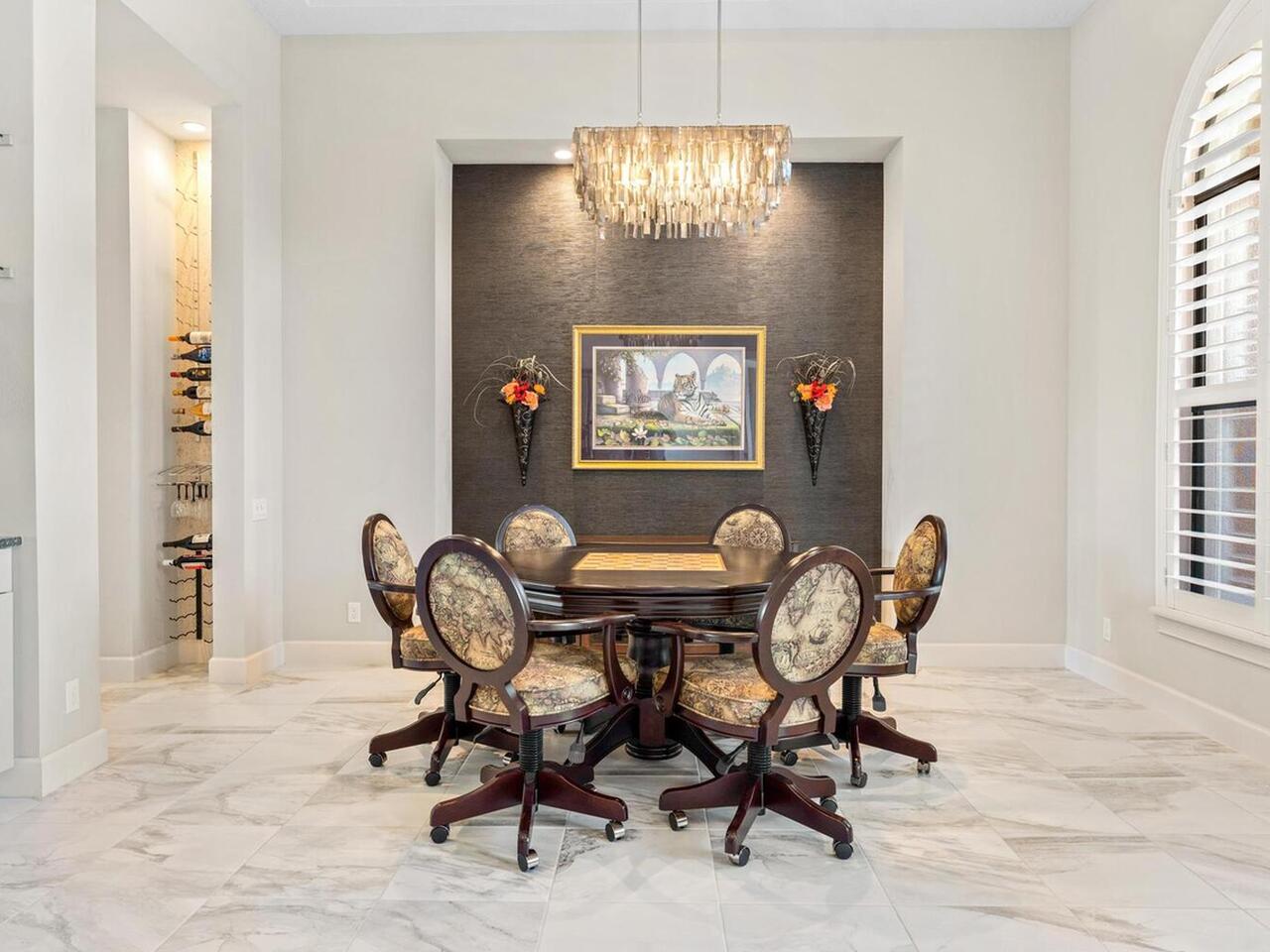 2902 Emeldi Lane