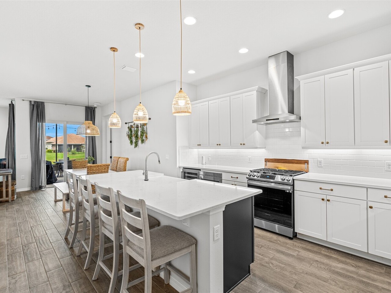 3039 Avalonia Drive