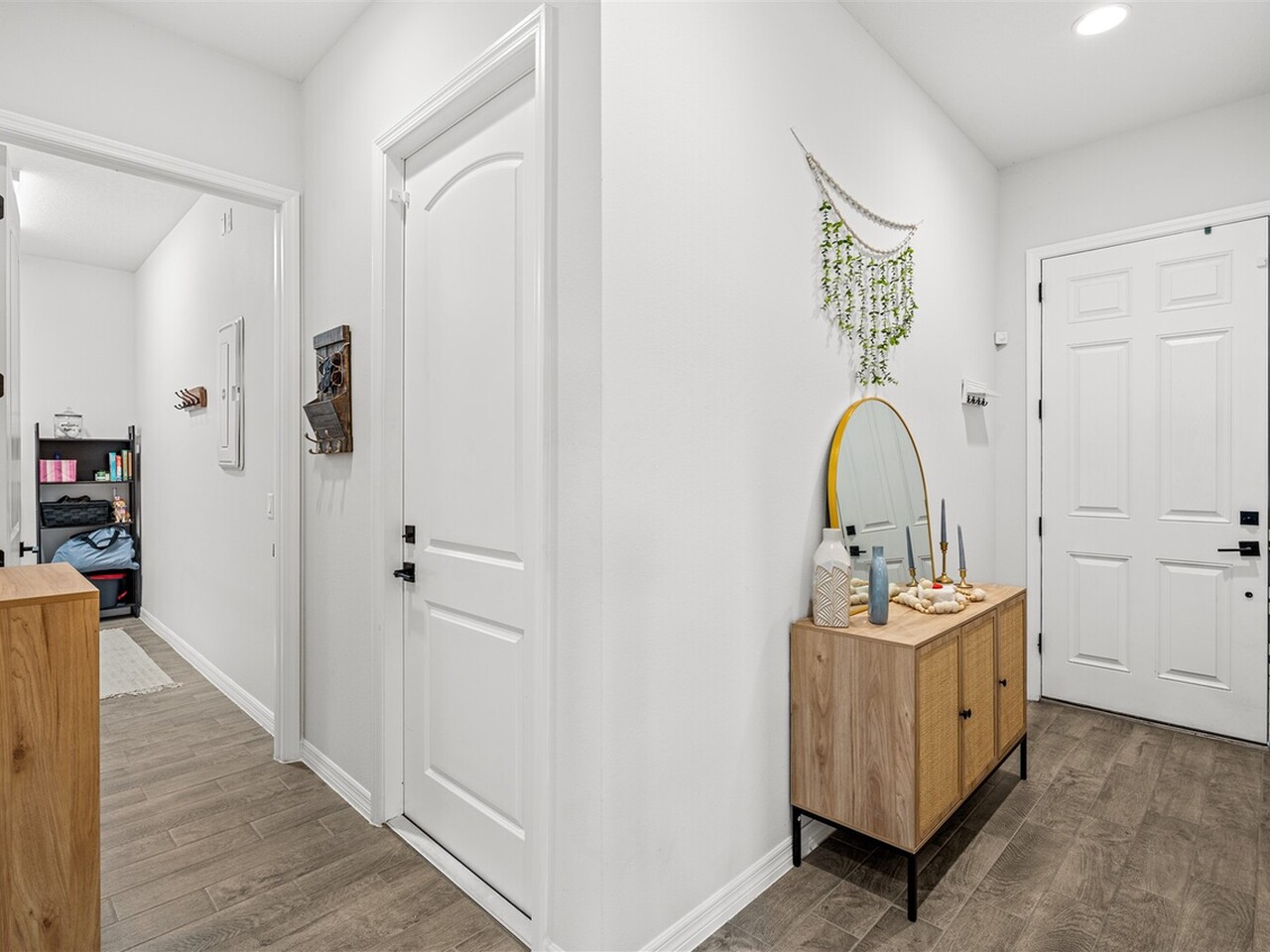 3039 Avalonia Drive