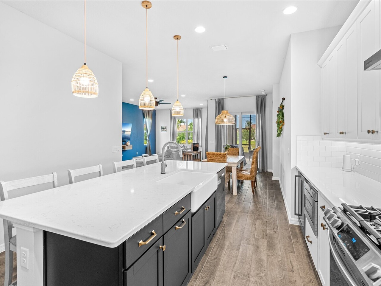 3039 Avalonia Drive