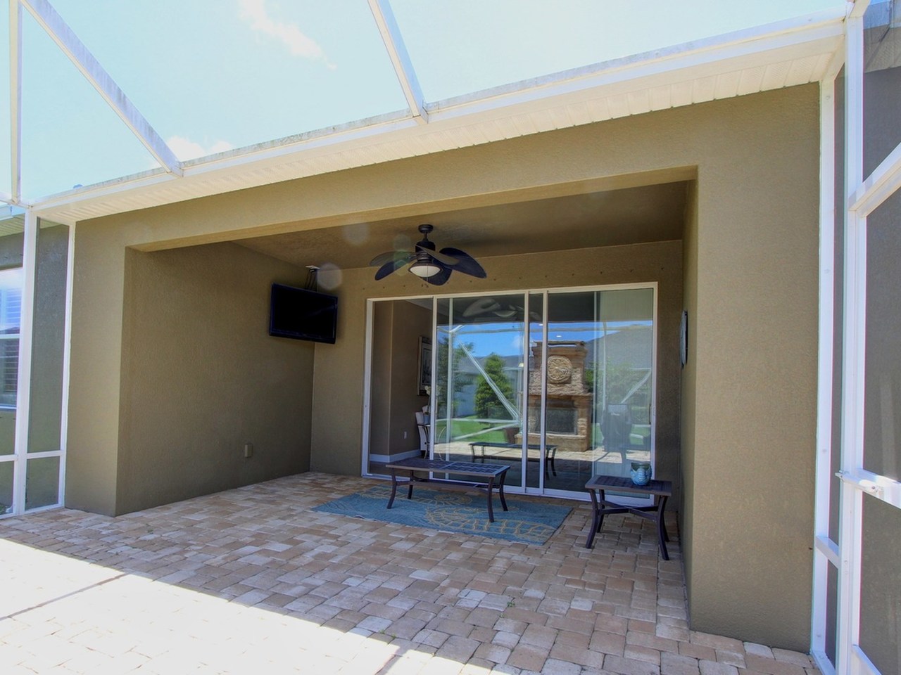 3322 Russ Place