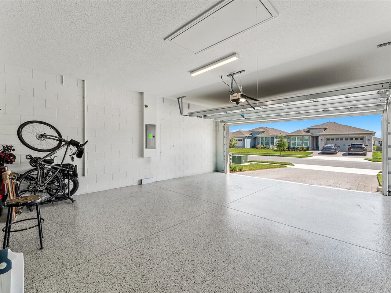 3582 Coastline Lane
