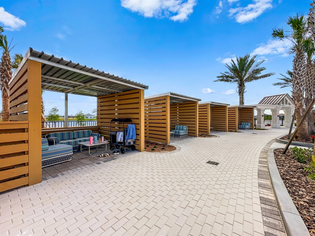 3582 Coastline Lane