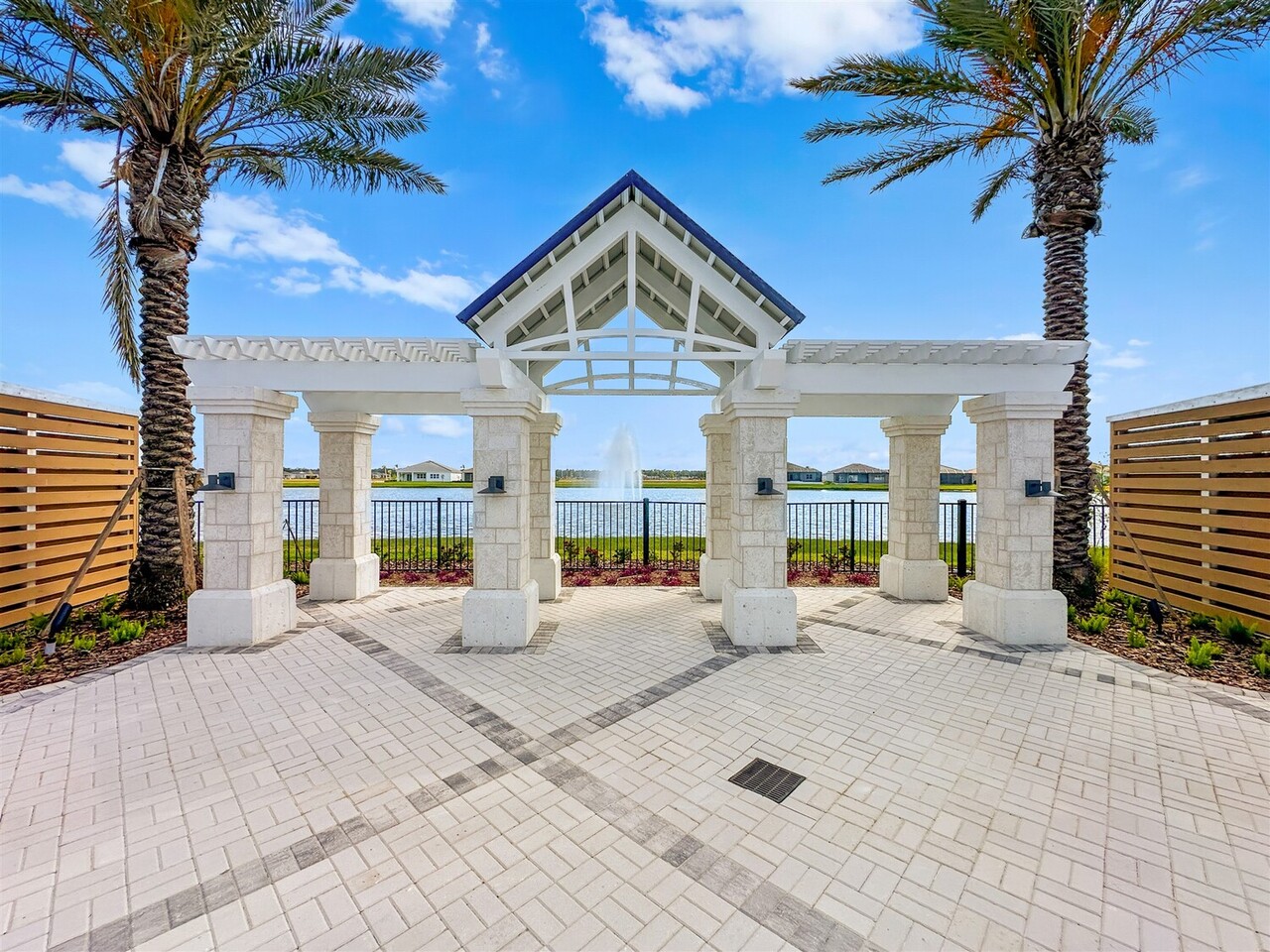 3582 Coastline Lane