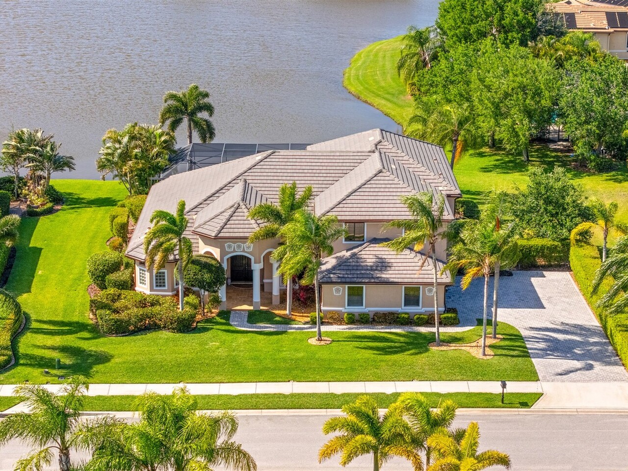 3599 Imperata Drive