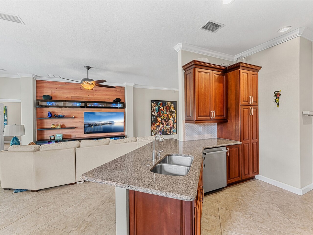 366 Gardendale Cir. SE