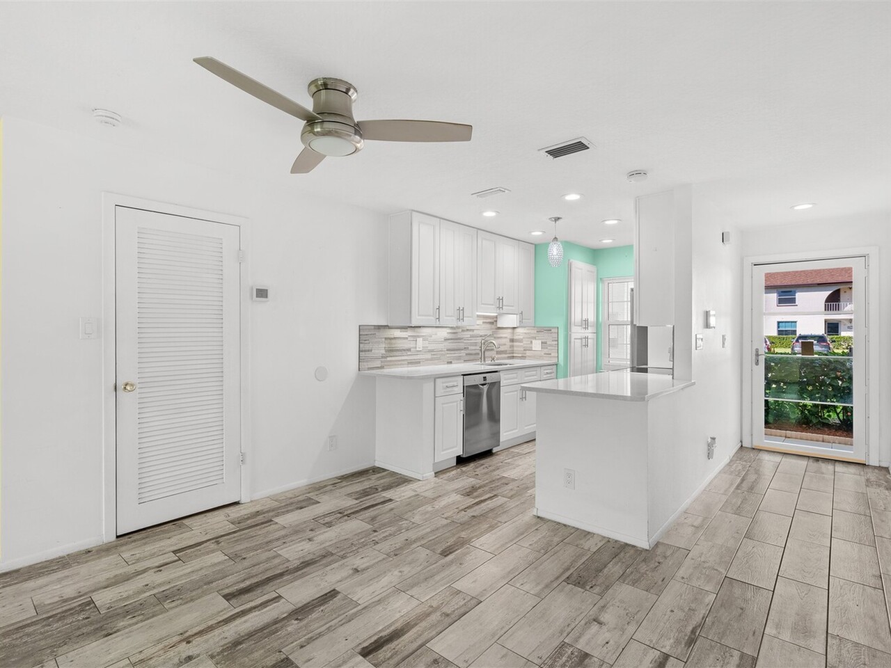412 School Road #85