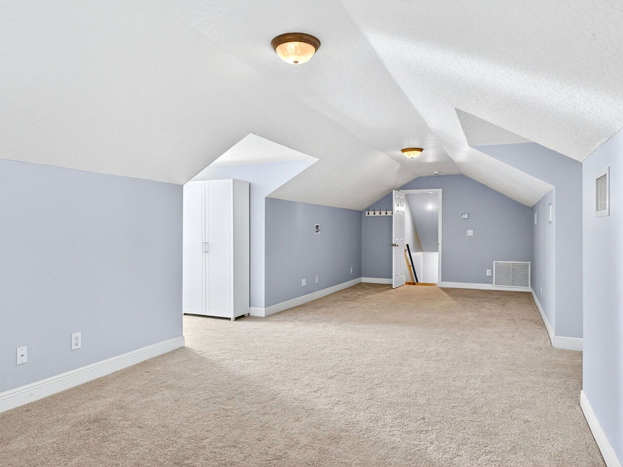 4356 Davidia Drive
