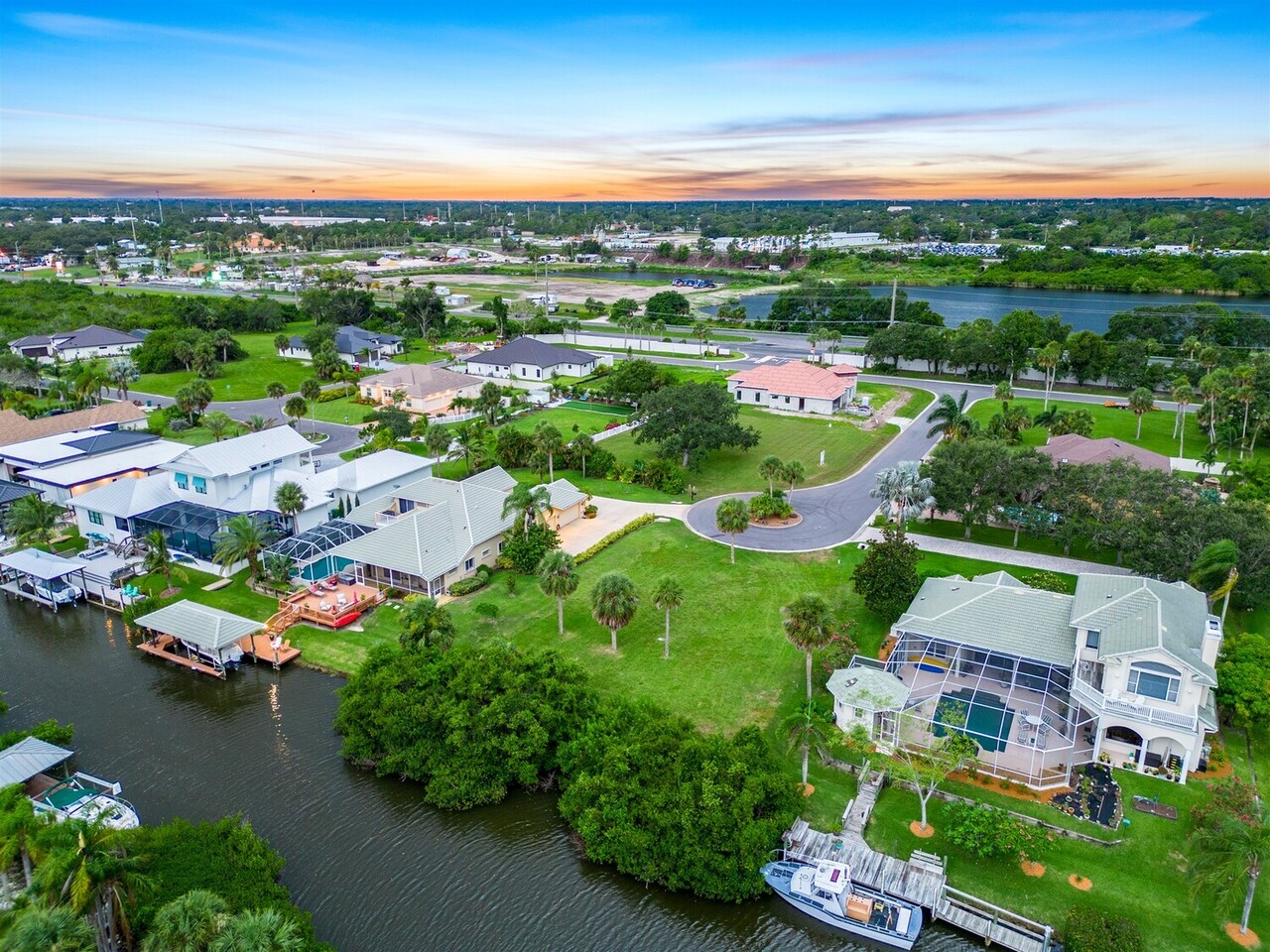 520 Bosun Ct.