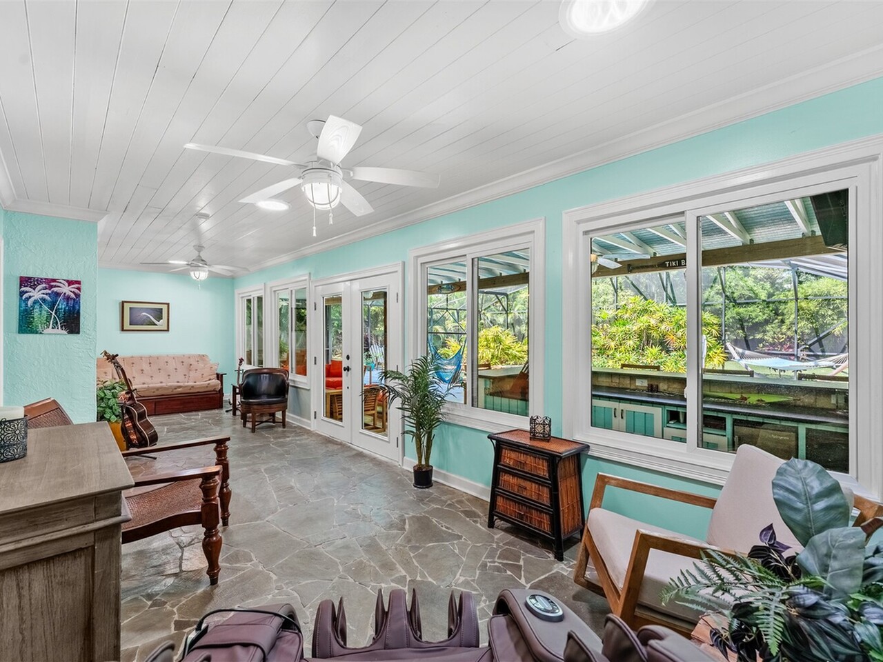 54 Ridge Court