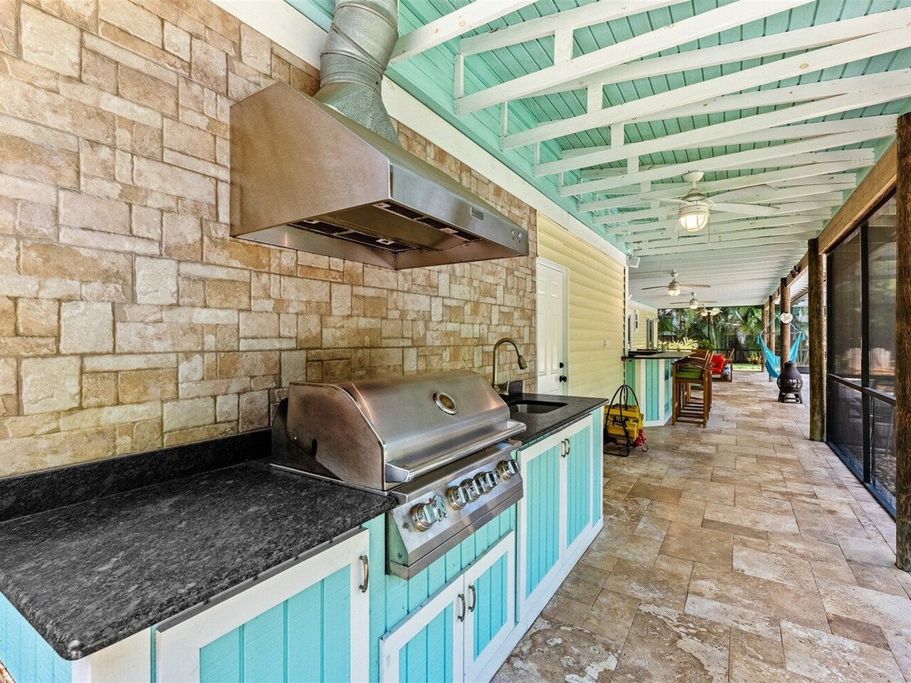 54 Ridge Court