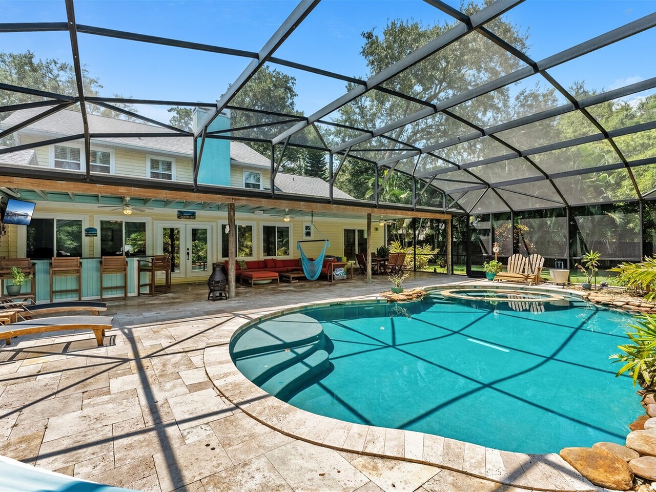 54 Ridge Court