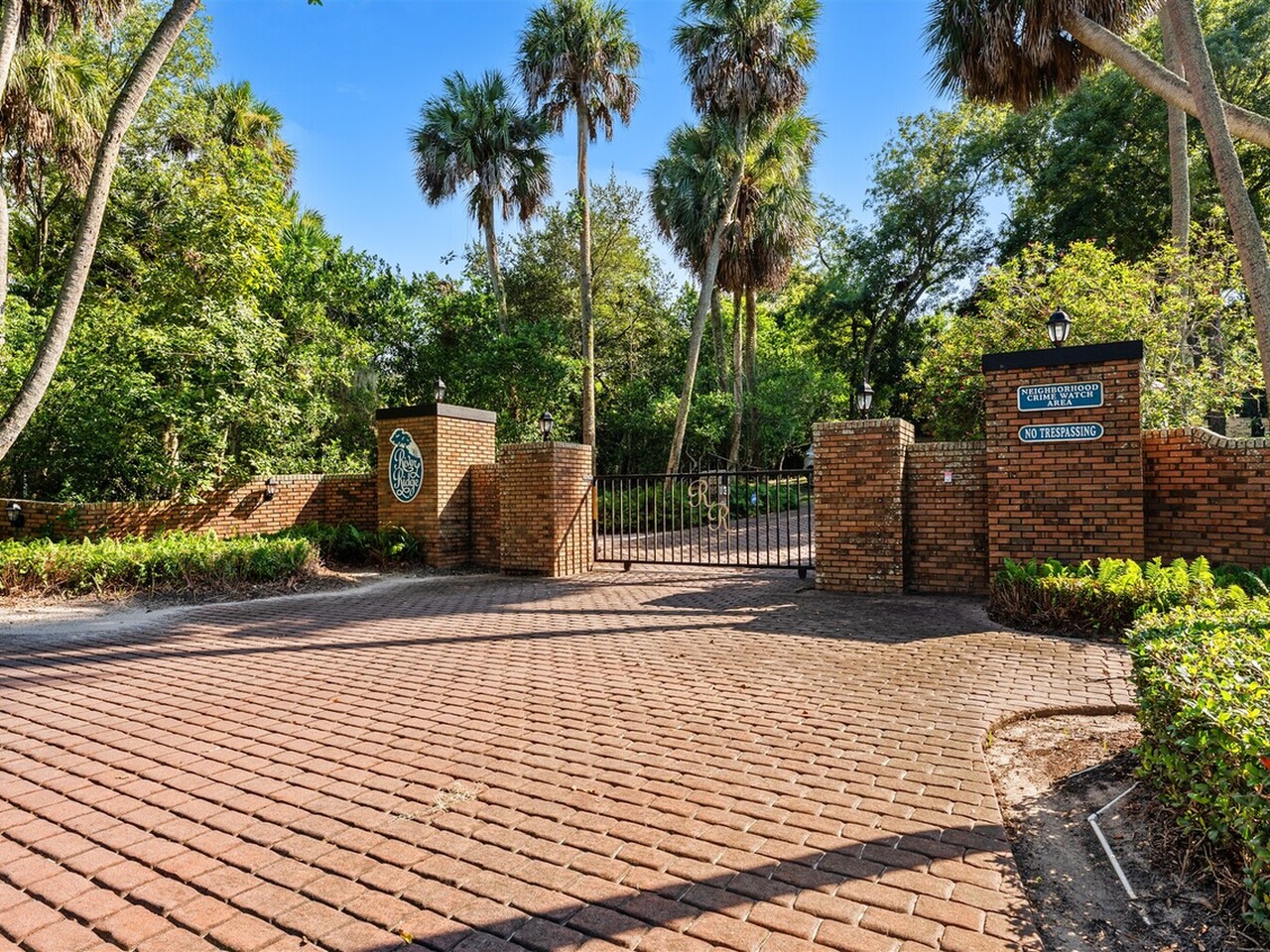 54 Ridge Court