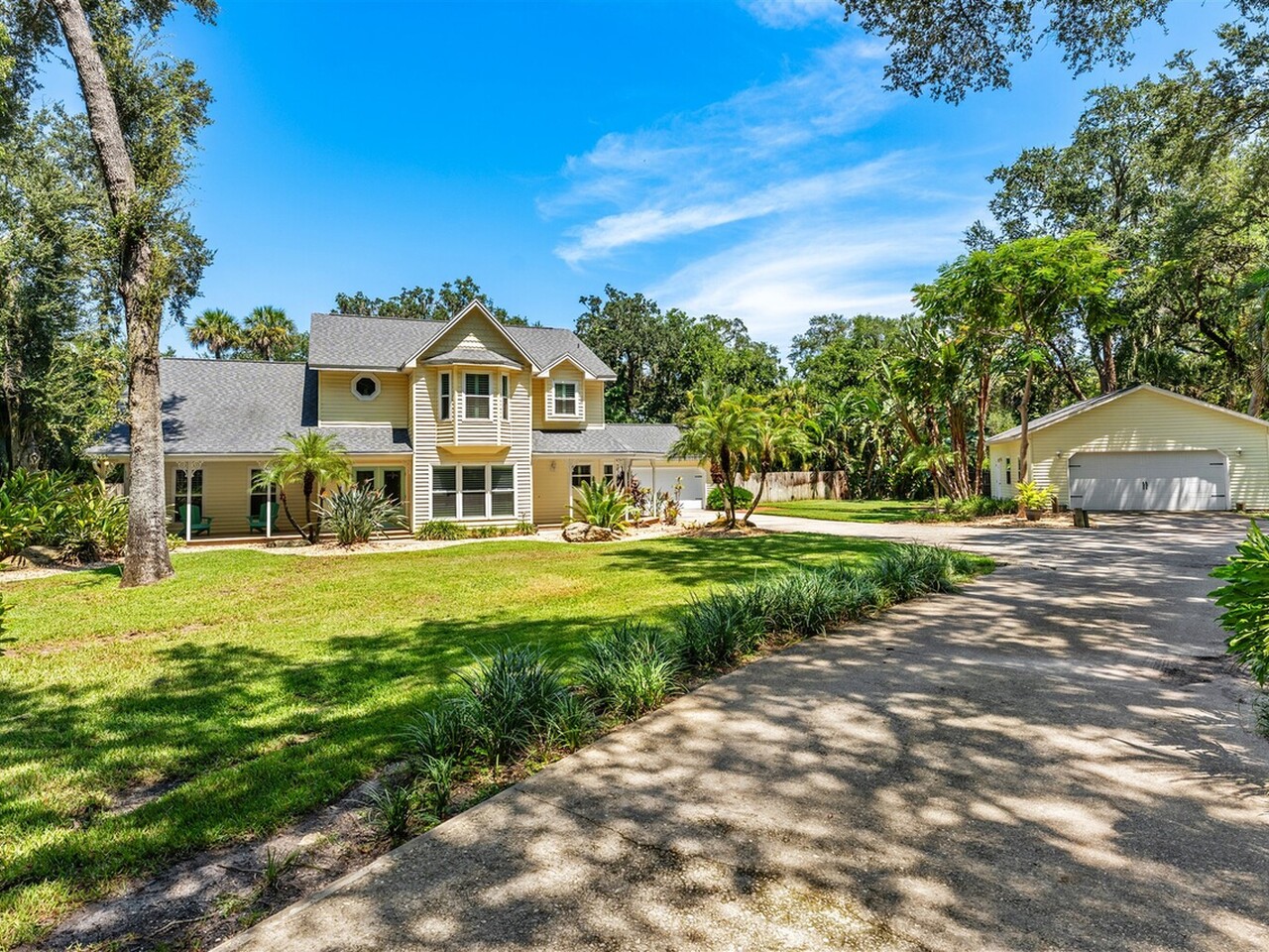 54 Ridge Court
