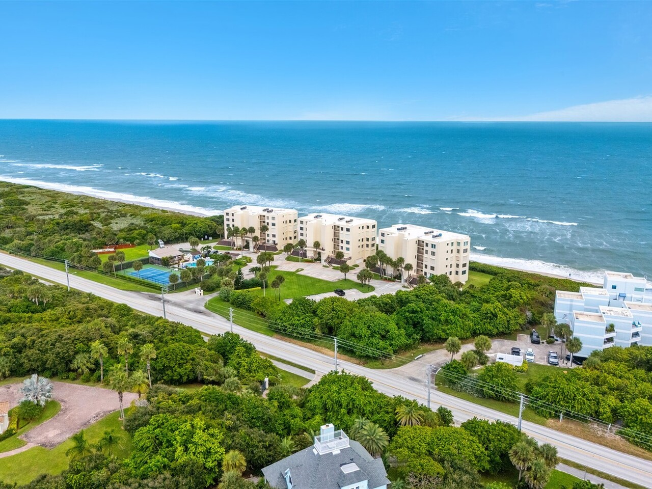 6305 S Highway A1A 162