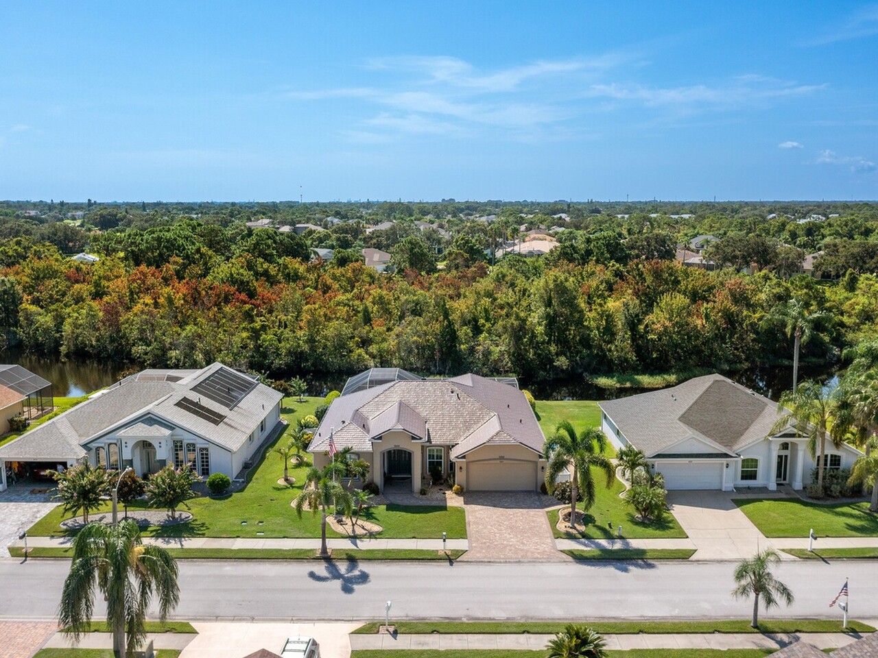 665 Carriage Hill Rd. 