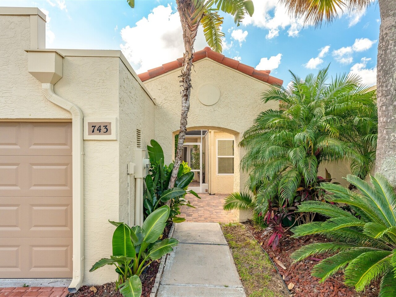743 Pine Island Dr.