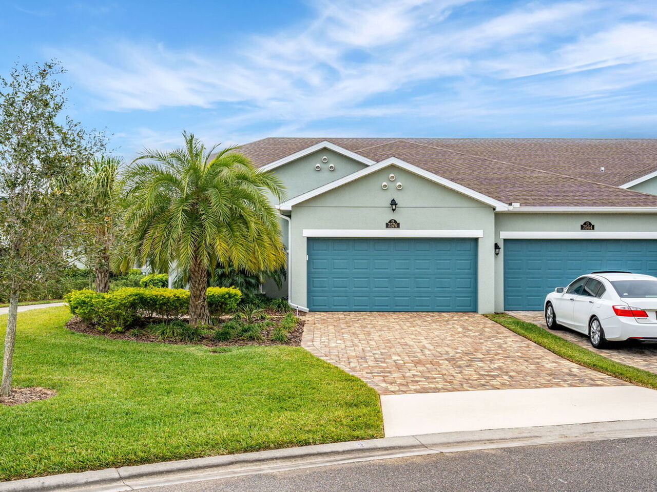 7574 Loren Cove Dr