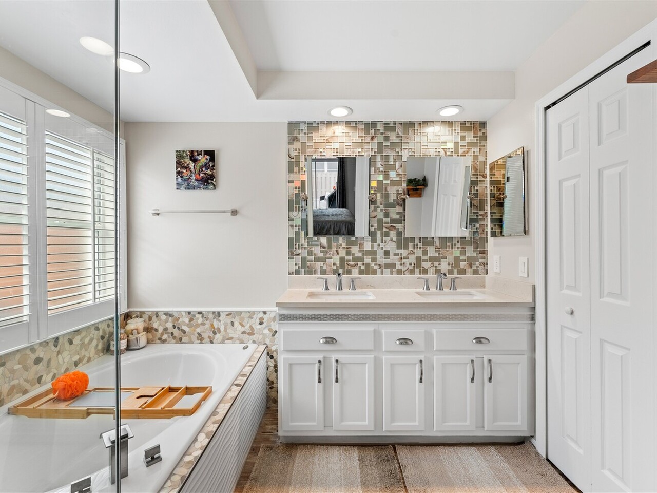8016 Bracken Lane